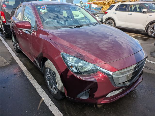 
								2018 MAZDA DEMIO 15S full									