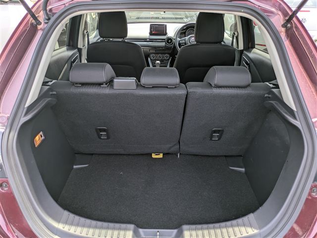 
								2018 MAZDA DEMIO 15S full									
